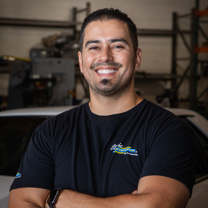 headshot of Gabe Flores