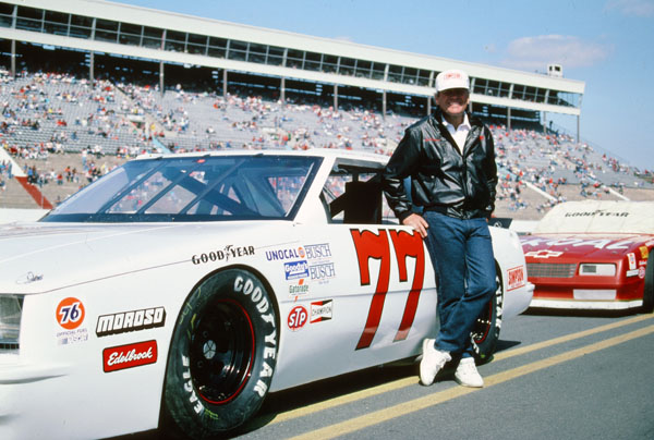  SEMA Hall Of Fame Inductee - Bill Simpson 